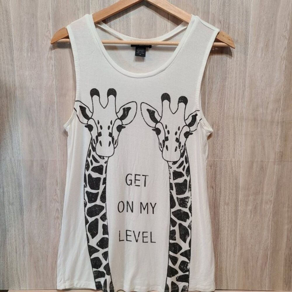 Miss Chievous Giraffe Graphic Tank Top Womens M White Get On My Level Cute Shirt